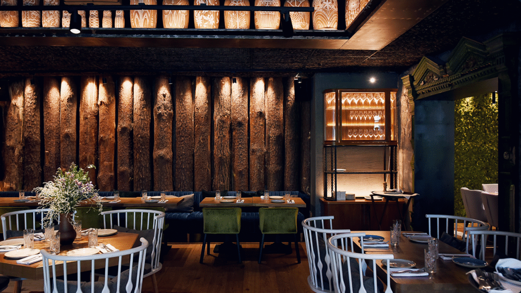 موقع مطعم القريات الذهبي